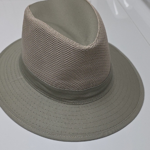 DPC Other - Light Olive Fedora Hat Never Worn